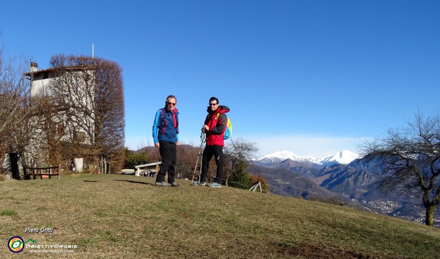 22 All'Agriturismo Prati Parini .JPG -                                